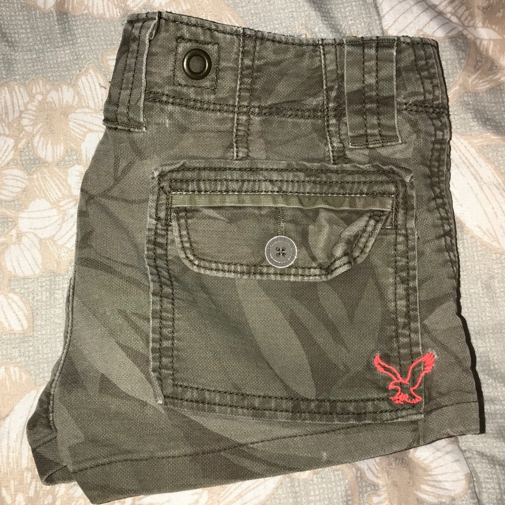 00 shorts